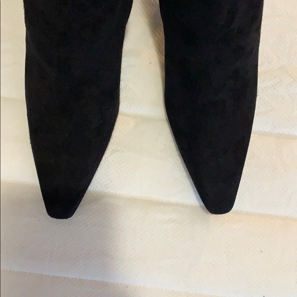 Saint Laurent NWT Authentic Kiki Suede Ankle Boots - Picture 7 of 14